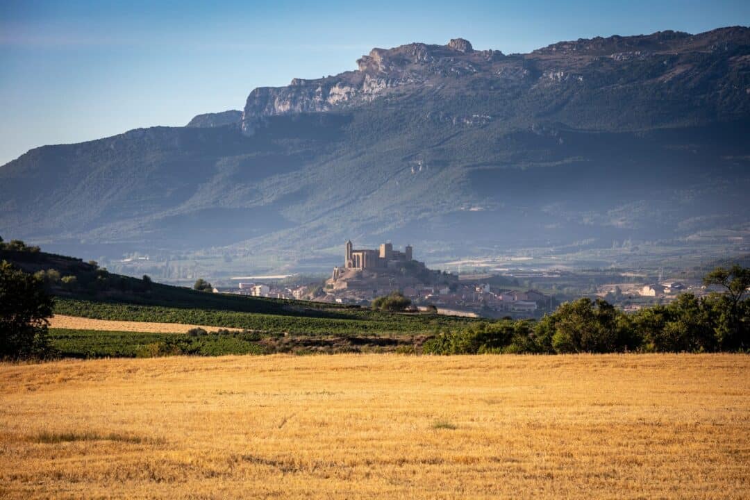 San Vicente de la Sonsierra sobre el Ebro