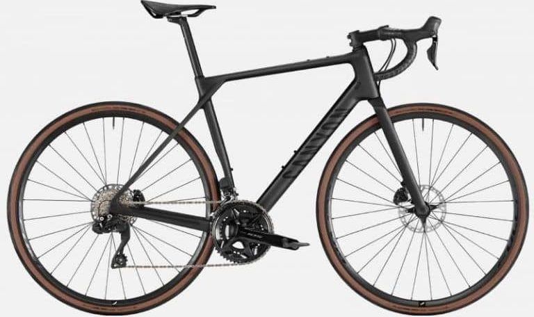 rent carbon road bike Disc Electronic Endurace CF 7 Di2